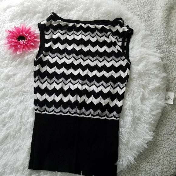 White House Black Market Dresses & Skirts - 3×$25 only tops White house black market blouse